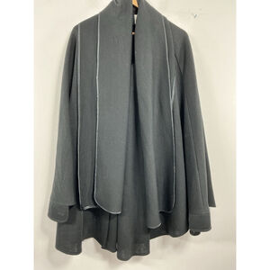 Womans Excellent Condition Gella Button Up Poncho Cape Black 1 Size Scarf